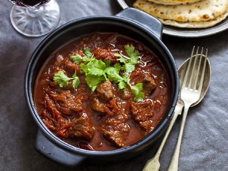 Говеждо къри с цвекло (Chukhandar Gosht) - снимка на рецептата Говеждо къри с цвекло (Chukhandar Gosht) - снимка на рецептата